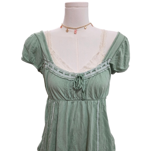 Abercrombie Vintage Green Babydoll Highly Souvht After Top - Picture 2 of 6
